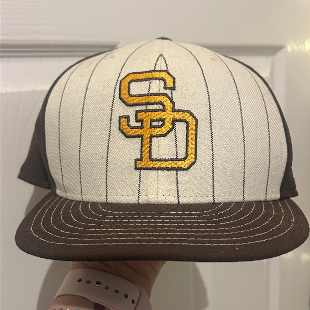 Brown and White San Diego Baseball Cap with Yellow Logo (retro)
